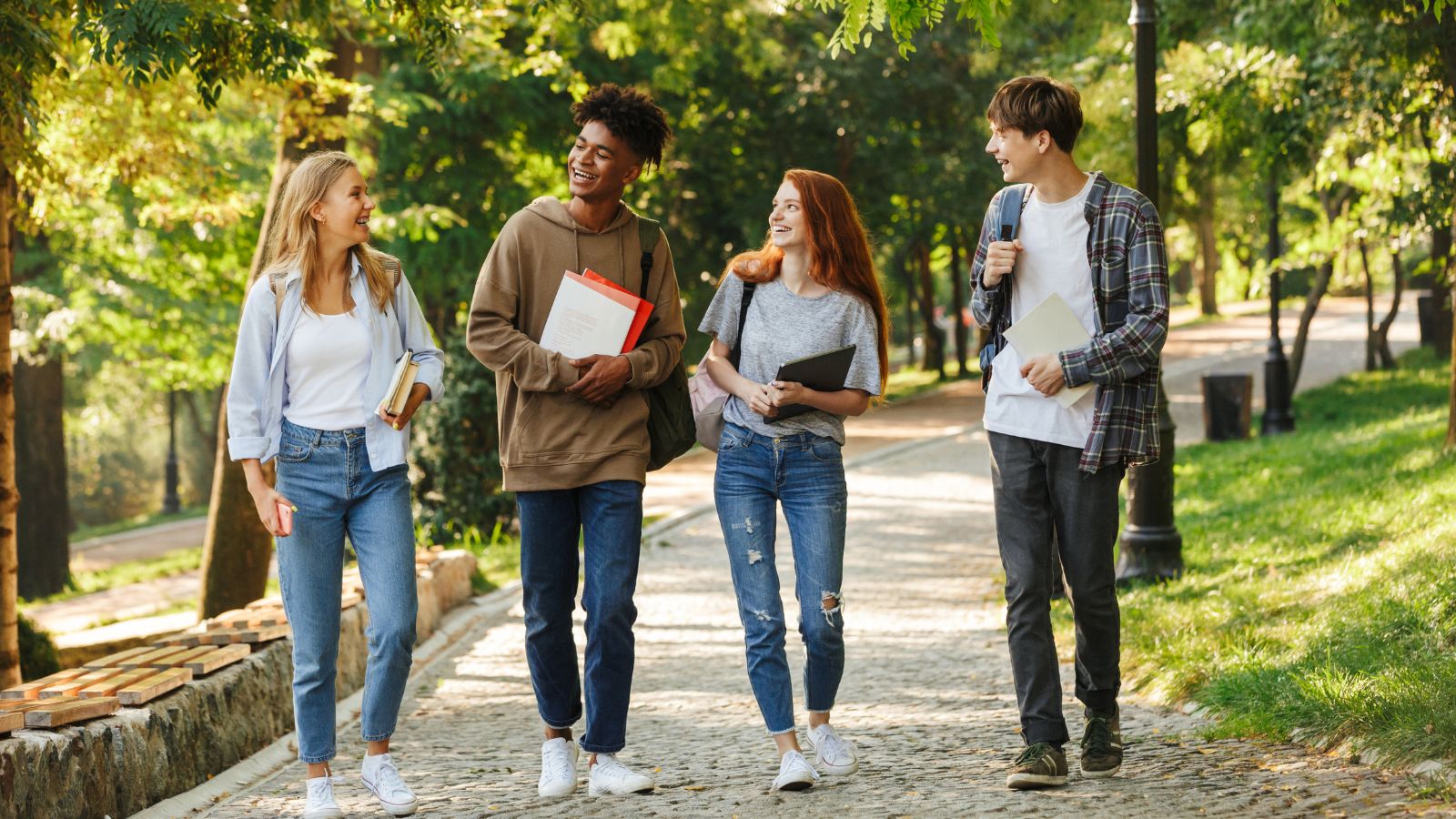 Résidence étudiante ou appartement classique : que choisir ?