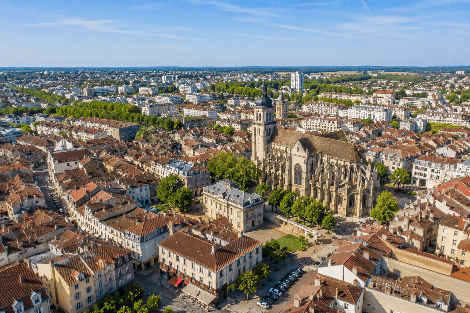 Vendre son bien dans l’Ain : les erreurs qui peuvent faire baisser votre prix de vente - Bons plans et actualités du vendeur