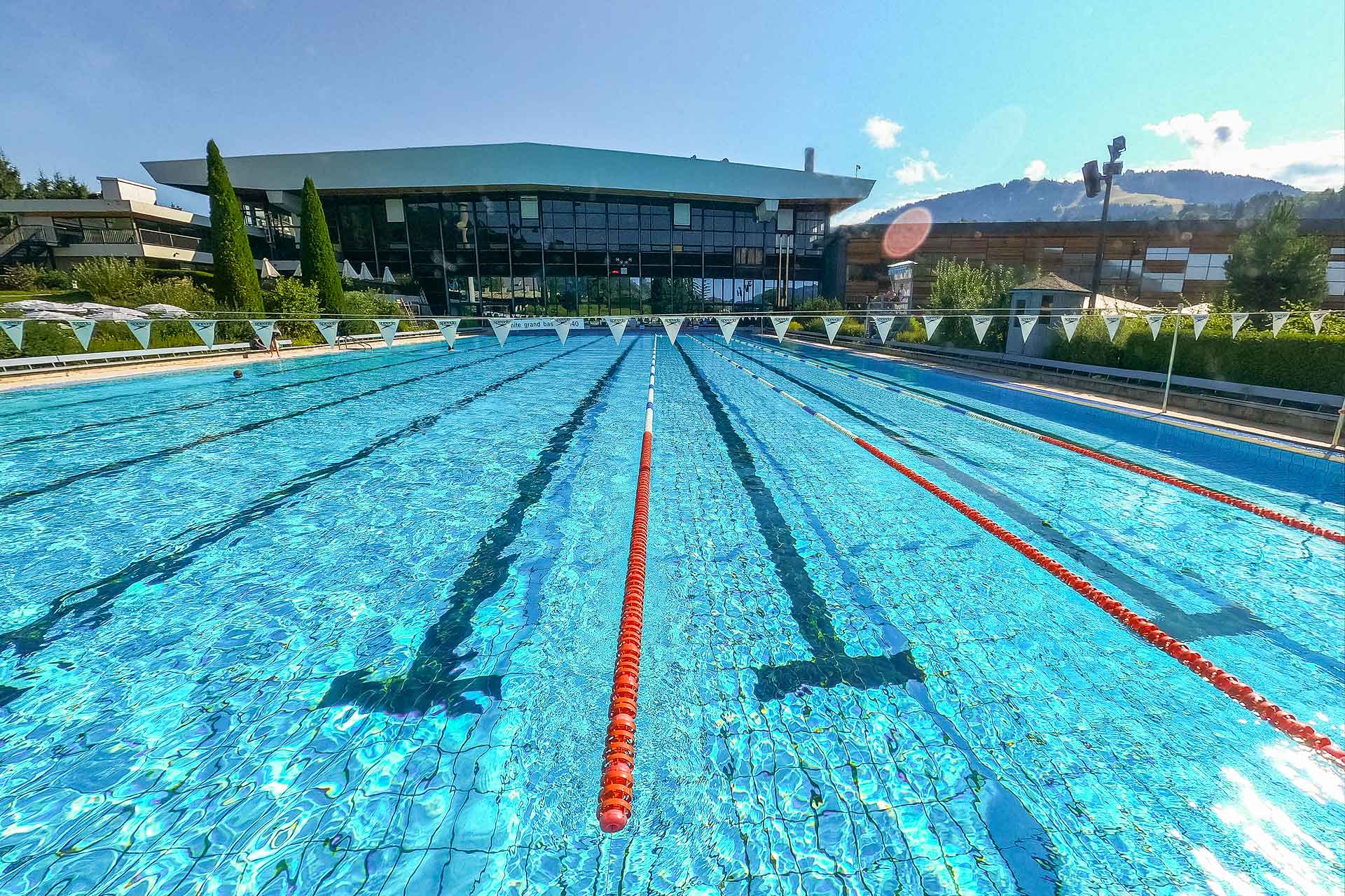 Une modernisation attendue pour la piscine extérieure - Actus & Evènements Megève