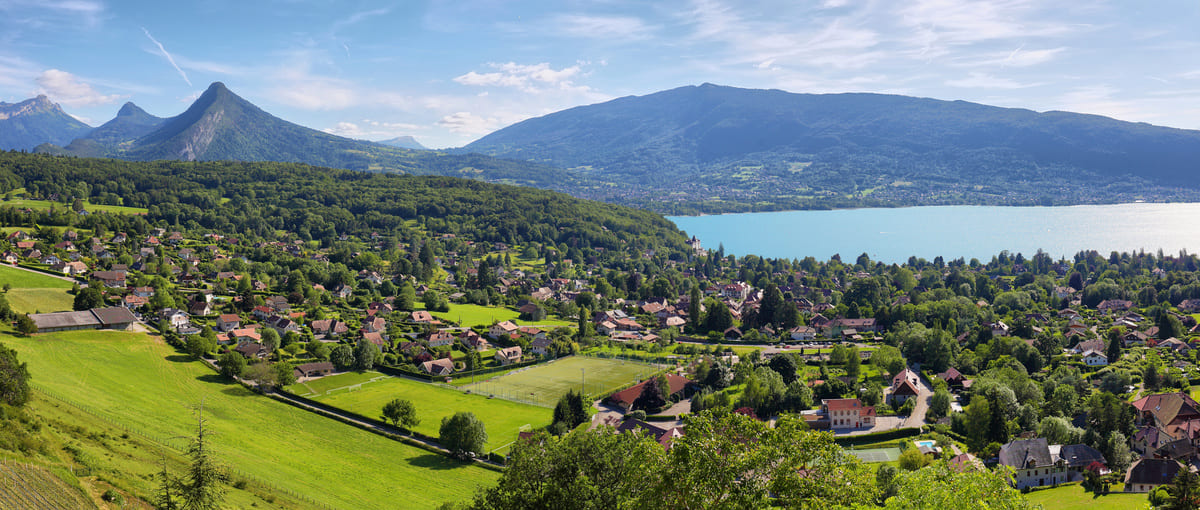 Investir en Haute-Savoie : Une aubaine pour les Suisses ? - L'actualité du neuf