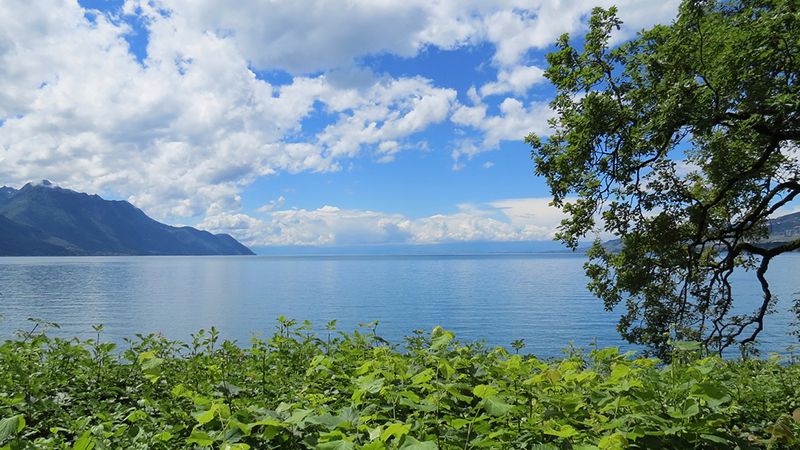 In the heart of Lake Geneva - Discover the region