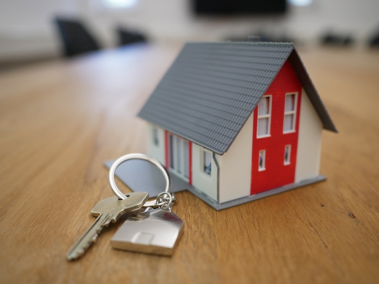 Mieux comprendre les frais liés à la vente d'un bien immobilier
