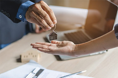 De l’offre d’achat à la signature de l’acte définitif - Comment vendre votre bien immobilier