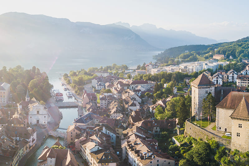 Guide pour Acheter et Investir en Haute-Savoie