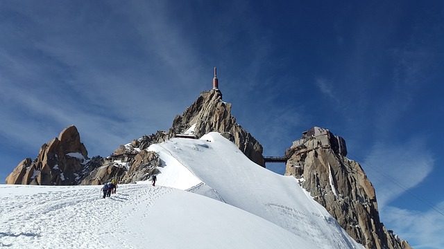 L’incroyable envolée du prix de l’immobilier en montagne - Découvrez le Marché Immobilier en Haute-Savoie avec Réso74