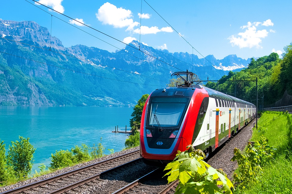 Léman Express, le 1er RER transfrontalier franco-suisse - Découvrez le Marché Immobilier en Haute-Savoie avec Réso74