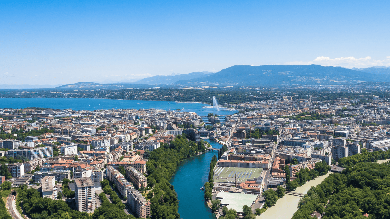 Vivre entre ville et montagne : pourquoi Annemasse séduit les actifs urbains en quête de nature - Découvrez le Marché Immobilier en Haute-Savoie avec Réso74