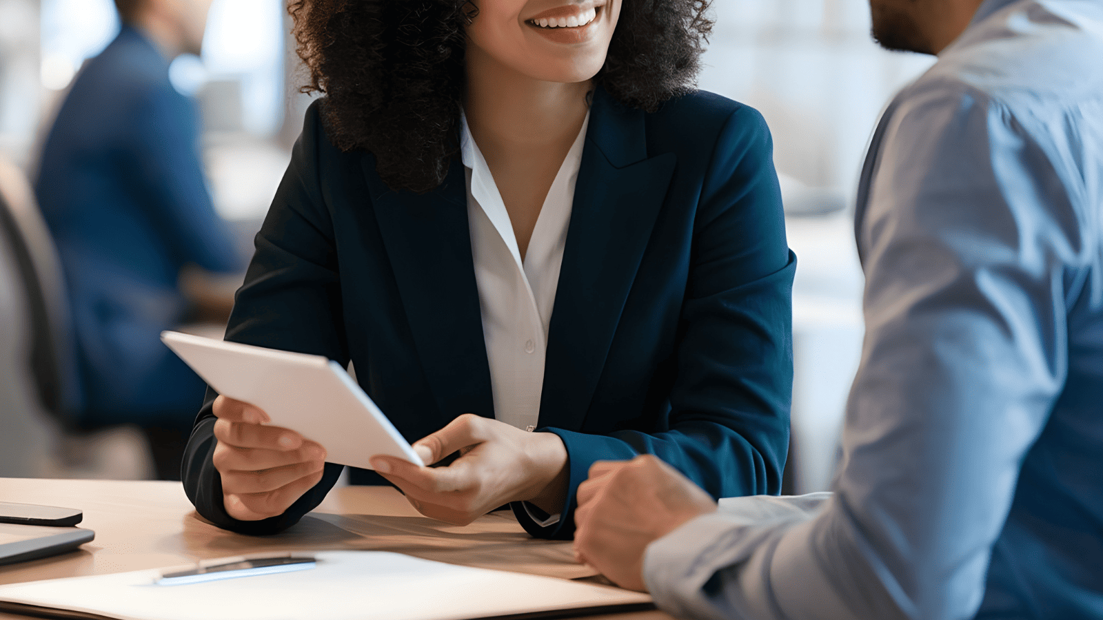 Mandat simple ou exclusif : que choisir pour vendre efficacement ? - Les Dernières Actualités Immobilières en Haute-Savoie - Réso Immobilier