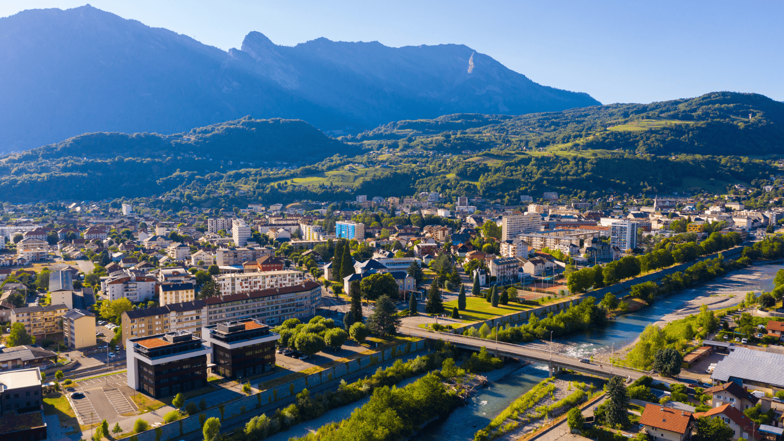 La mise en valeur d’un bien avant la vente : conseils et astuces de votre agence à Albertville - La Gazett'Immo